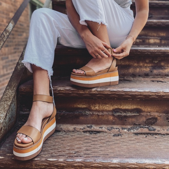 Naked Feet Shoes - NAKED FEET Flux in Tan Platform Sandals